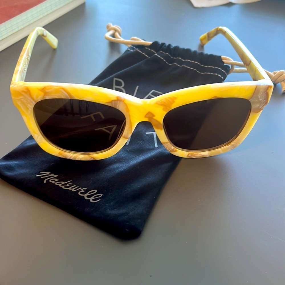 Madewell like new sunglasses